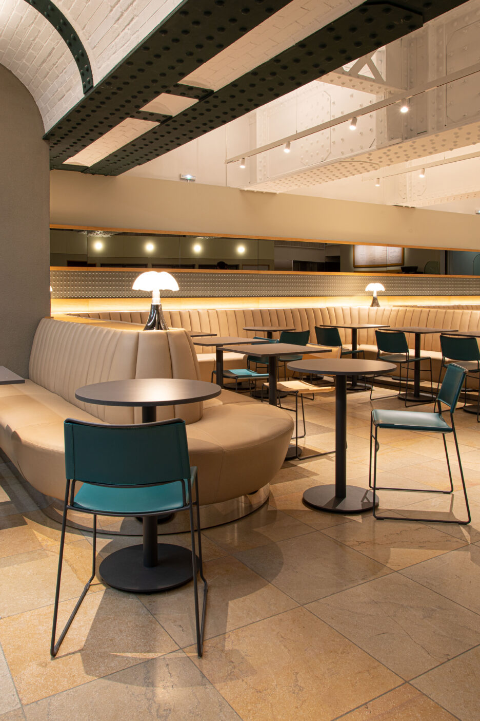 CafeDeLaGare-7 (c)Philippe Vaurès Santamaria