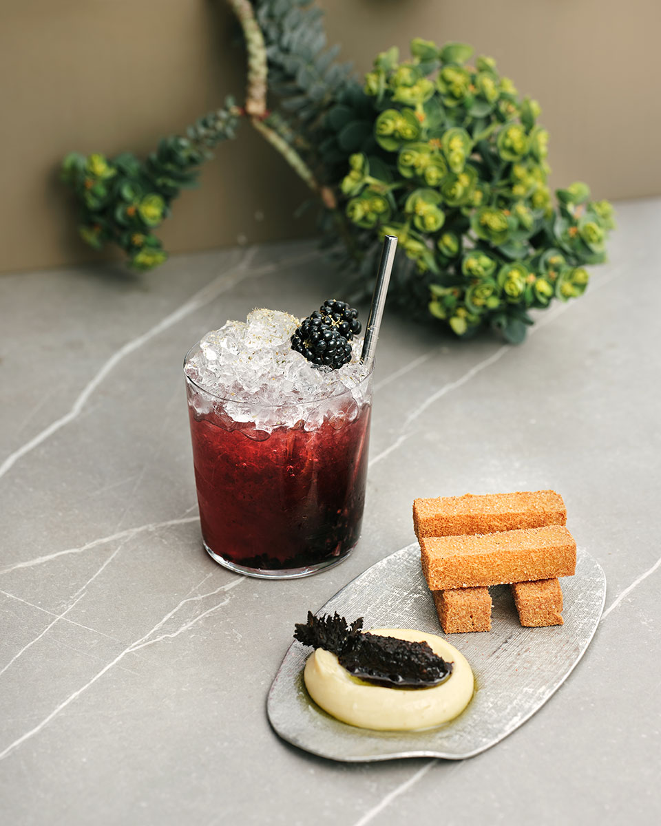 418-Bramora,-Panisses-croustillantes-aux-algues,-tarama-d_oeuf-de-poisson-et-huile-de-cébette