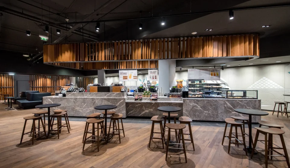 Starbucks & Goguette (c) Julien Mouffron-Gardner-36