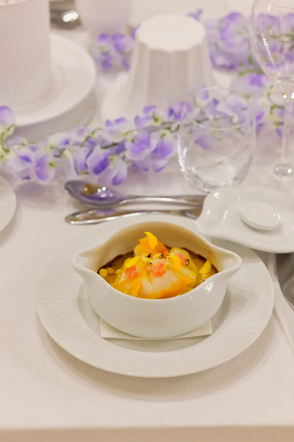 _NUM0182 Light © Stefan Meyer